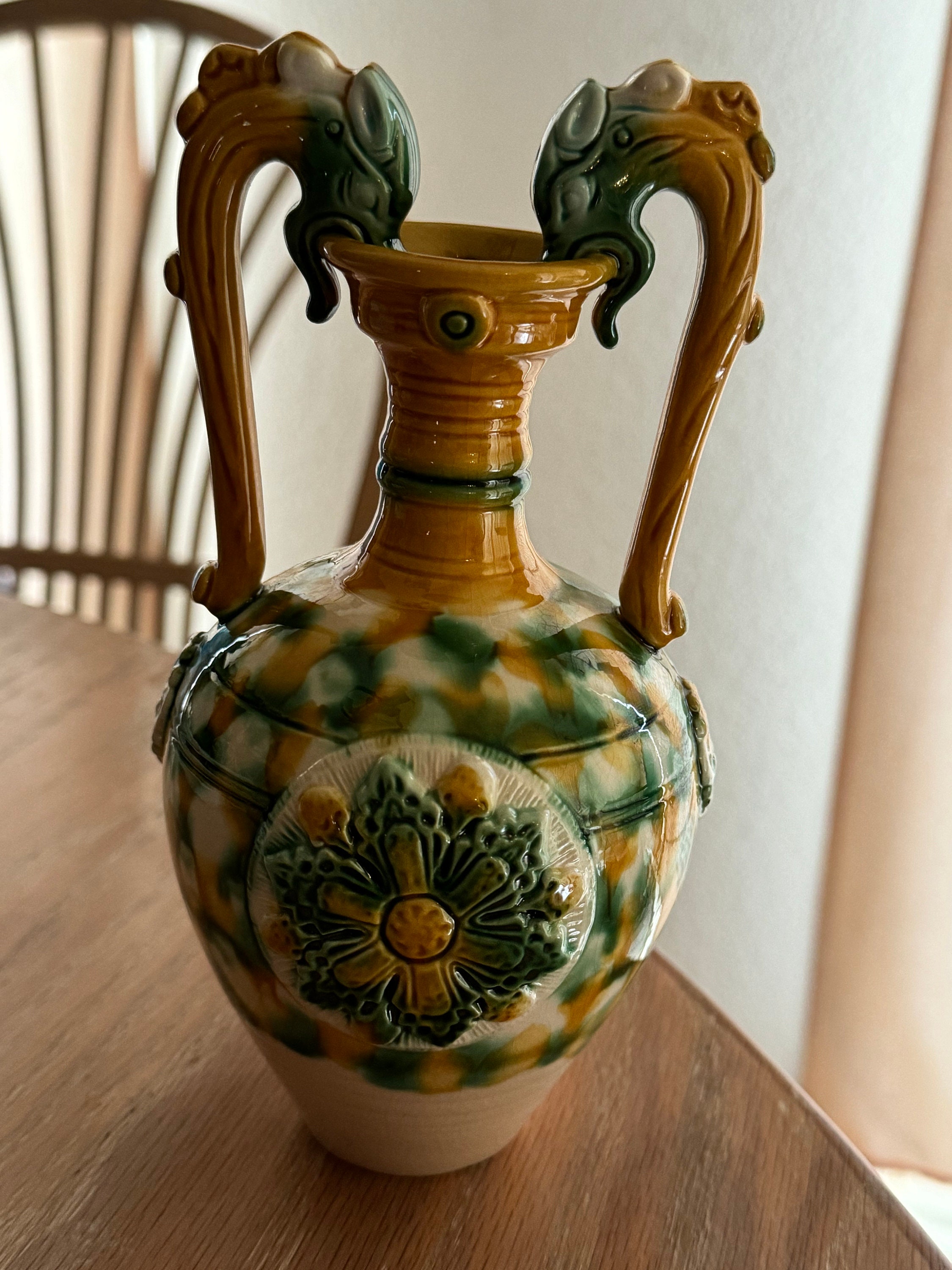 ハヤブサ　置物　Tang's Arts Design ポリレジン製　② Vintage Vase Chinese Tang Sheun Art Double Dragon - Etsy