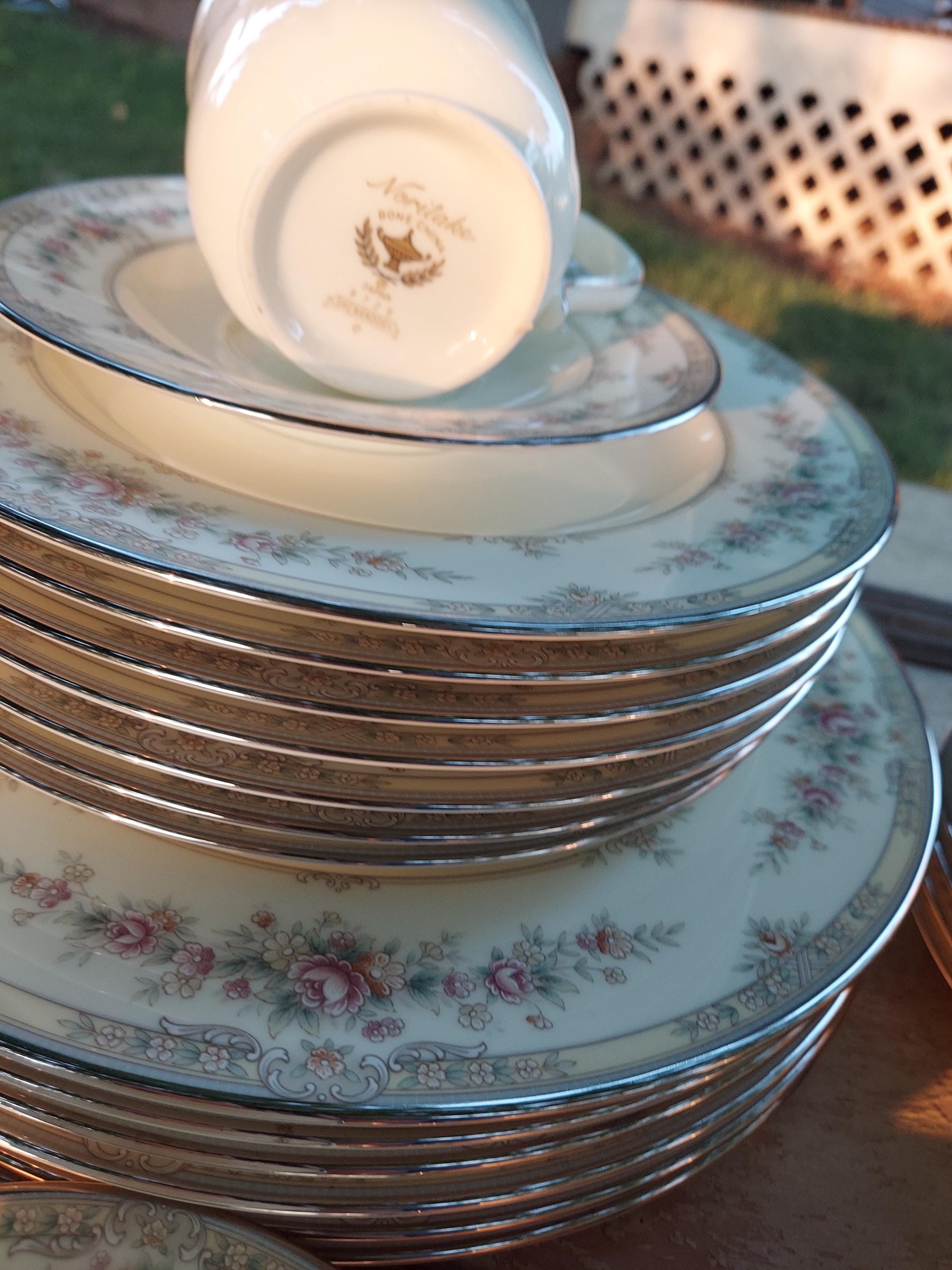 Noritake Bone China Dinnerware Set, Shenandoah 9729, Yellow