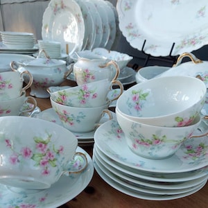 Rare Vintage Dinnerware, Limoges France, &quot;Patent Applied For&quot; stamp, Theodore Haviland, 6pc setting for 8, Wedding, Fine China Heirloom Set