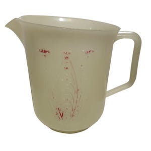 Tupperware Vintage 2 Cup Measuring Cup Pitcher with Handle