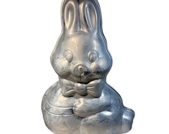 Wilton Bunny Rabbit Cake Pan Mold Two Piece Stand Up Aluminum Easter Korea 1984