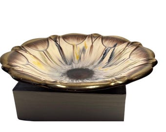 花と金箔の縞模様が入ったヴィンテージ陶器のセンターピースボウル