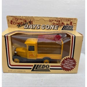 Vintage Coca Cola Die-Cast Metal Toy Vehicle by Lledo Boxed 1985
