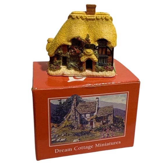 Lilliput Lane Dream Cottage Honeysuckle Miniature Collectible 1 3