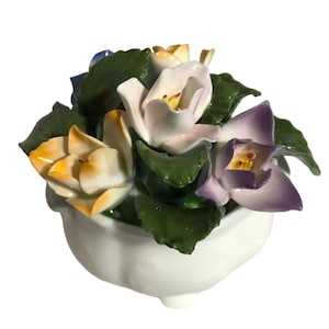 Aynsley Fine Bone China February Crocus Flower Arrangement Hand-Painted