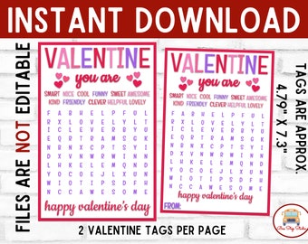 Op de afbeelding: Twee printbare Valentijnsdag-labels met een woordzoeker. De labels zijn roze en paars met de tekst "Valentine you are" en "happy valentine's day". De labels zijn 12,17 cm bij 18,54 cm.