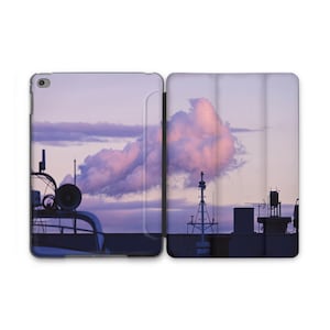 Uroczy futerał na iPada z dziewczyną z anime Niebieskie niebo Chmury Natura Projekt iPad 11 12,9 M2 2022 iPad 10,9 iPad Flip Etui na iPada 10 5 iPad Air 5