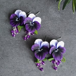 Pansy earrings, Long purple earrings, Beads earrings, Violet jewelry, Floral clay jewelry, Gorgeous earrings