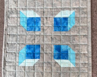 Modern 3D Mini Quilt - Table Topper - Machine Quilted - About 12 1/4" x 12 1/4" - Doll Quilt