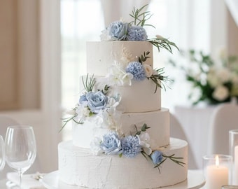 Topper per torta nuziale floreale blu polvere: set di fiori artificiali riutilizzabili