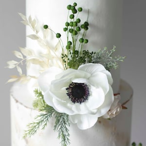 Anemone cake topper flowers wedding, Cake topper flowers garden, Cake topper flower decoration, cake topper fake flowers, white flowers cake image 2