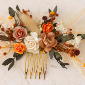 Rustic Autumn Hair Comb, Handcrafted with Beautiful Floral Accents, Fall Inspired Floral Accessories for Every Hairstyle image 4