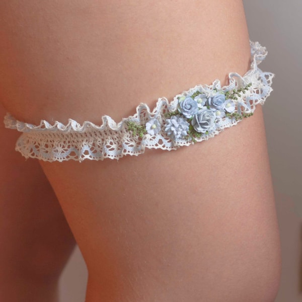 Bridal garter, dusty blue bridal garter, blue garter, flower garter in neutral tones