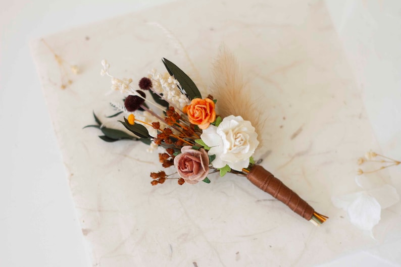 Rustic Autumn Hair Comb, Handcrafted with Beautiful Floral Accents, Fall Inspired Floral Accessories for Every Hairstyle Buttonhole