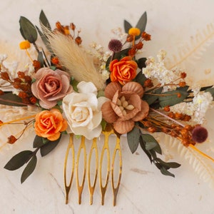 Rustic Autumn Hair Comb, Handcrafted with Beautiful Floral Accents, Fall Inspired Floral Accessories for Every Hairstyle image 3