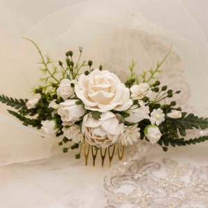 Bridal hair comb floral white, Bridal hair comb for bun white, Bridal flower hair comb, Vintege bridal hair comb, Hair comb wedding white.