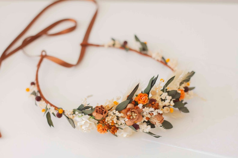 Rustic Autumn Hair Comb, Handcrafted with Beautiful Floral Accents, Fall Inspired Floral Accessories for Every Hairstyle Flowers crown