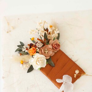Rustic Autumn Hair Comb, Handcrafted with Beautiful Floral Accents, Fall Inspired Floral Accessories for Every Hairstyle Pocket