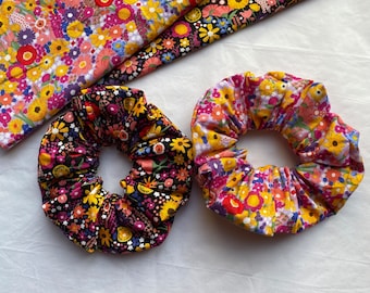 Floral Scrunchies | floral scrunchies, flower power, 80s floral hair scrunchie, 80s outfit, floral hair tie, summer scrunchies, flower