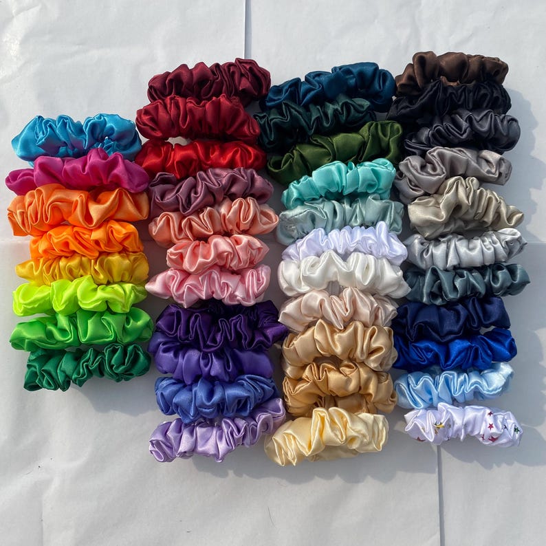 SKINNY Satin Scrunchies - Zniżki na zestawy - 41 KOLORÓW | gumka do włosów, satyna, jedwab satynowy, satynowa gumka do włosów, jedwabna gumka do włosów, obcisła gumka do włosów zdjęcie 1