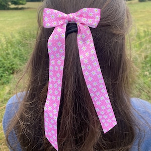Pink Daisy Floral Long Tail Satin Hair Ribbon | large hair bow, hair bow clip, ribbon bow, ribbon hair bow, satin hair bow, floral hair bow