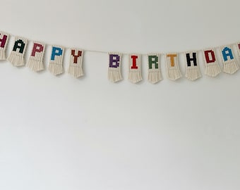 PATTERN: HAPPY BIRTHDAY macrame banner tutorial