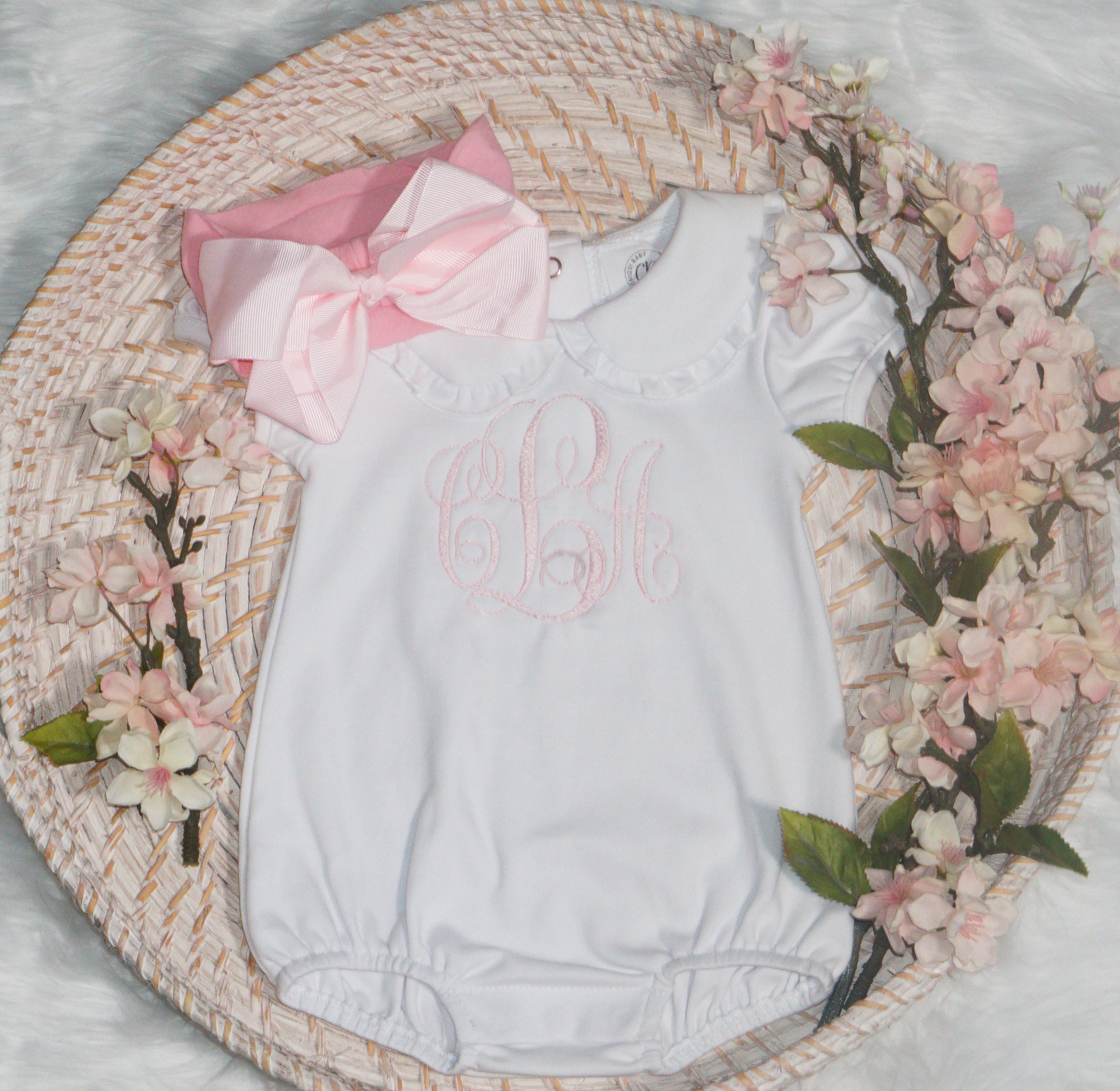 Embroidered Personalized Baby Girl Bubble, toddler outfit, Light Pink Bow/Headband, Monogrammed Romper, Pima Cotton, blanket
