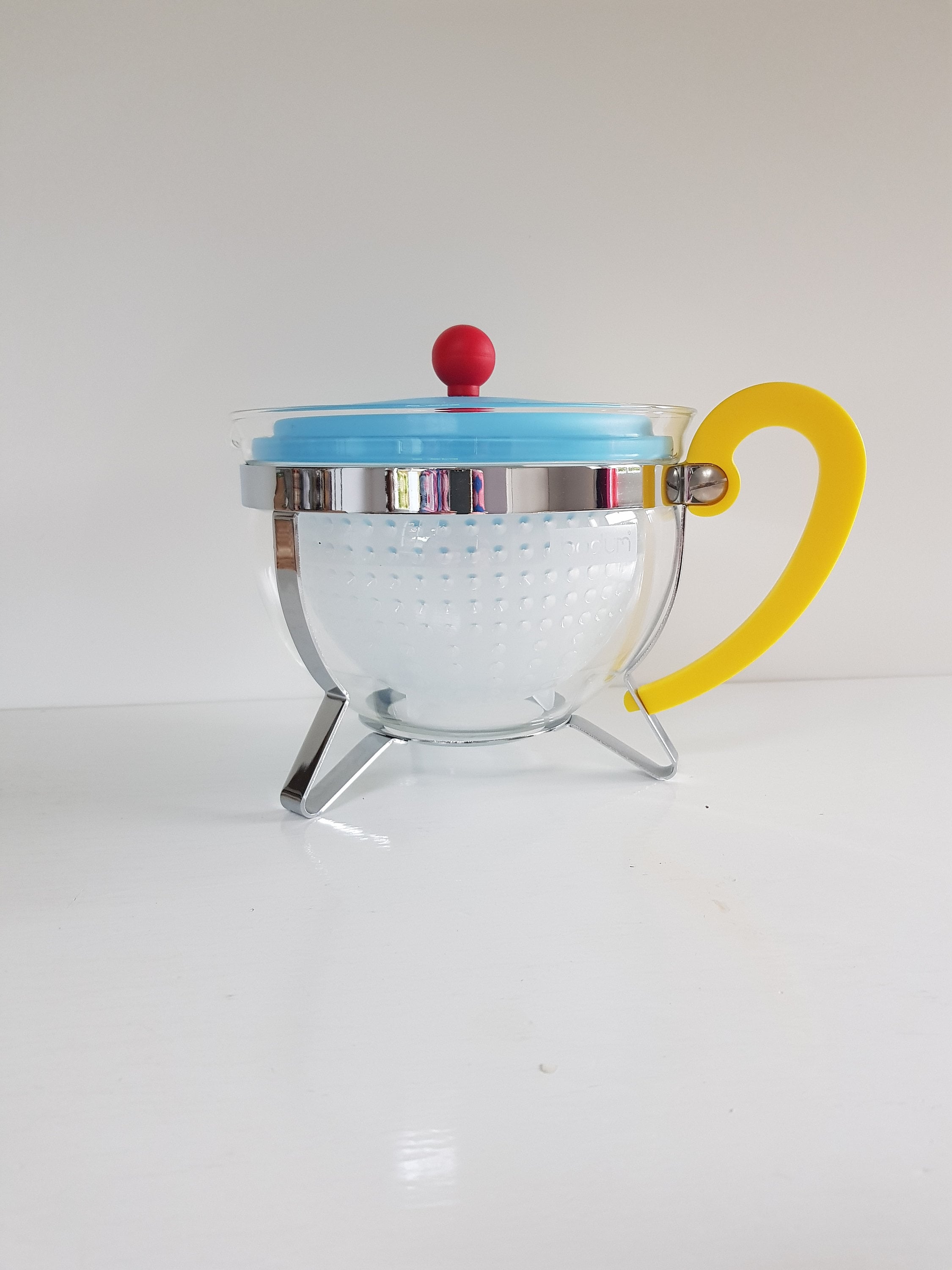 Bodum Chambord Teapot Review: Is It The Teatpot For You?