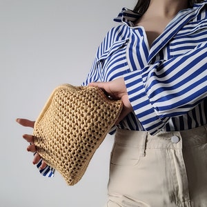 SVG Raffia Waves Clutch