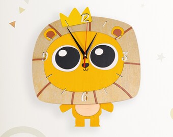 Horloge murale pendule lion, cadeau nouveau-né, horloge pour chambre d'enfant, mouvement silencieux, idée cadeau pour bébé, horloge murale en bois avec pendule