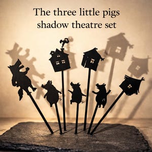 Les trois petits cochons racontant des histoires pour jouer au théâtre d'ombres, silhouette de Figueres en bois pour jouer au théâtre pour enfants, cadeau unique