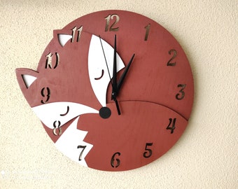 Horloge murale renard en bois, horloge murale en bois pour chambre d'enfant, mouvement silencieux, horloge murale pour bébé, idée cadeau pour bébé, horloge murale faite main, décoration murale renard, horloge pour chambre d'enfants