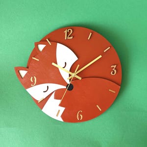Woodland Fox Wall Clock for Kids – Silent Wooden Clock for Nursery or Playroom – Cute Animal Decor Gift – No Ticking Horologe Birthdays