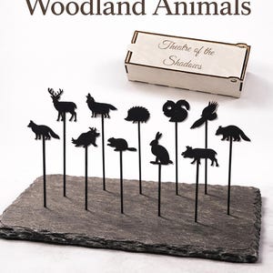 Waldtiere Schattentheater - Handgefertigte Waldtiere auf Holzgriffen - Waldpuppenschau - Märchenhaftes Fantasie Spielset