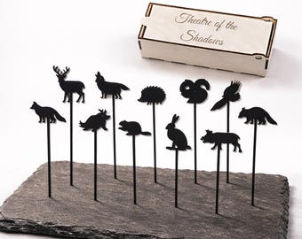 Teatro delle ombre degli animali del bosco - Creature del bosco realizzate a mano con manici in legno - Spettacolo di marionette nel bosco - Set per il gioco immaginativo e la lettura di storie