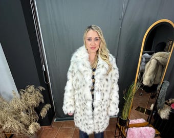 White Fox Fur Jacket with Black Pois: Luxury Real Fur Coat