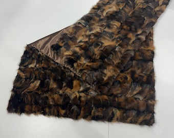 Real Green Copper Paws Fur Blanket with Satteen Lining (51 x 91 inches)