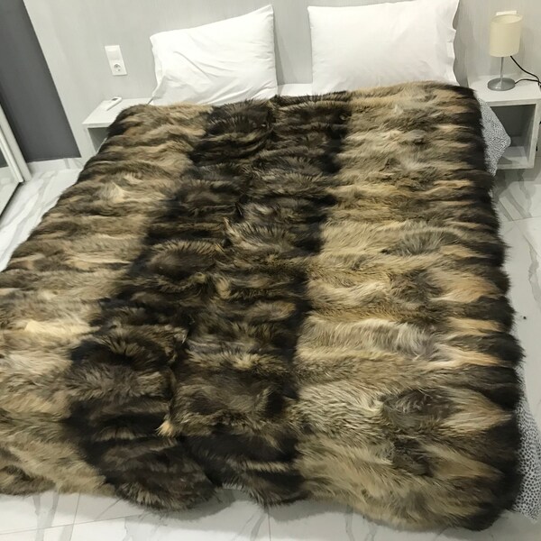 Finnraccoon Real natural halfskins blanket/throw for your bedroom or your living room with satin lining