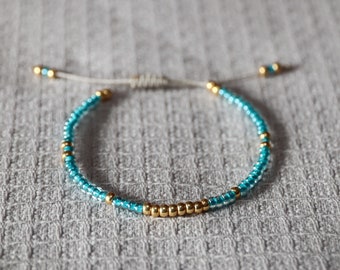 Adjustable Turquoise Crystal Beaded Bracelet, Gold Accent