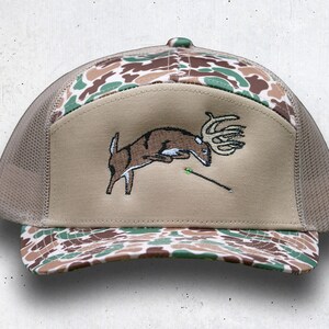 Bowhunter Snapback, deer hunting hat, old school deer hunting hat, bow hunter, archery hunting, deer embroidery hat, deer hat with rope