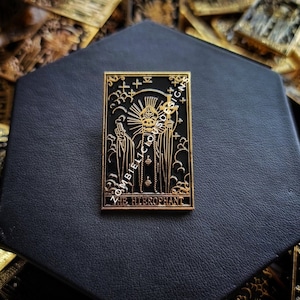 Pin de esmalte macio de 1,5" x 1", O Hierofante, Papa Emérito II, Fantasma, Carta de Tarô