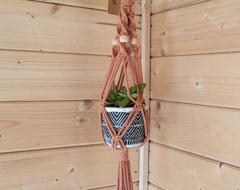 Pomarańczowy wieszak na rośliny makrama: wisząca donica do wnętrz, 55 cm
