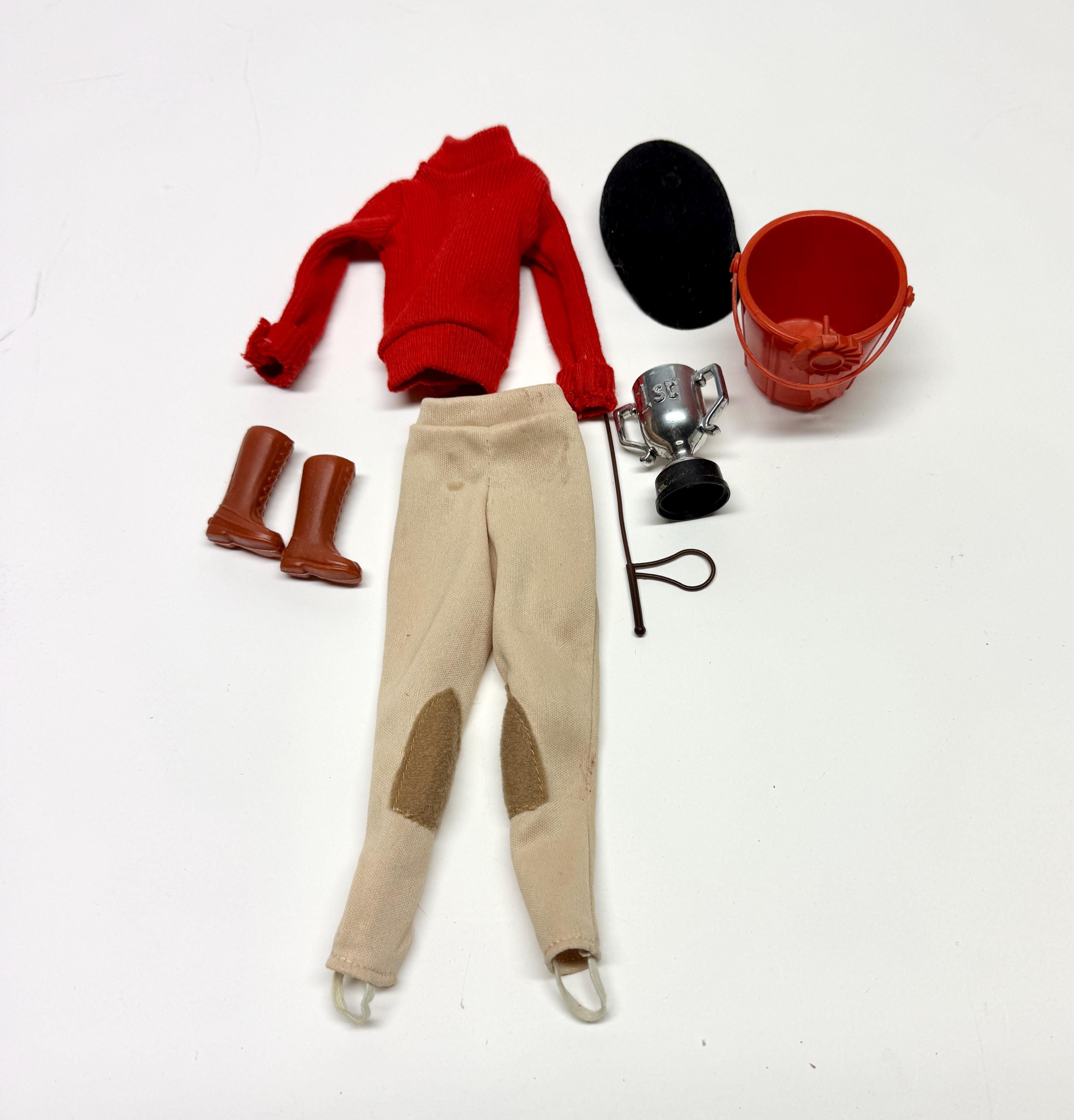 Poupée Sindy Pedigree Vintage - Tenue Cavalière, 25 Cm, Boîte D'origine (occasion)