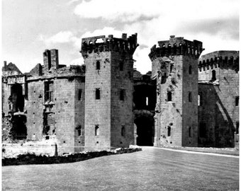RPPC Postcard Raglan Castle UK Monmouthshire c1940 Real Photograph Divided Back