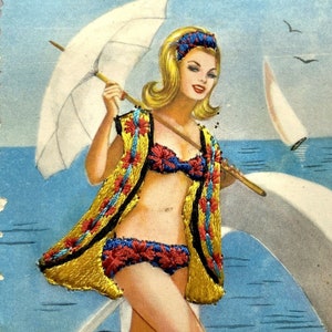 Vintage Postkarte Lets Go Girl Miami Seide bestickt signiert ELSI GUMIER #4