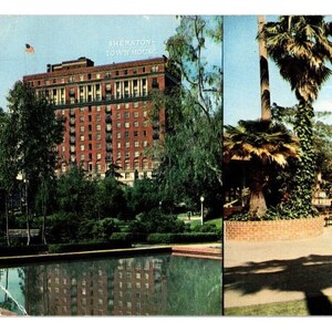 1957 Vintage Sheraton Town House Los Angeles CA Opublikowana pocztówka Panorama Chrome