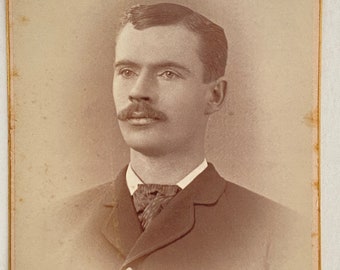 c1860 CDV Dapper Victorian Gentleman with Mustache Vignette Gold Edges Maine