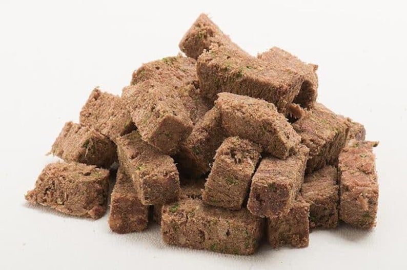 Freeze Dried Beef & Fish Raw Dog Food image 1