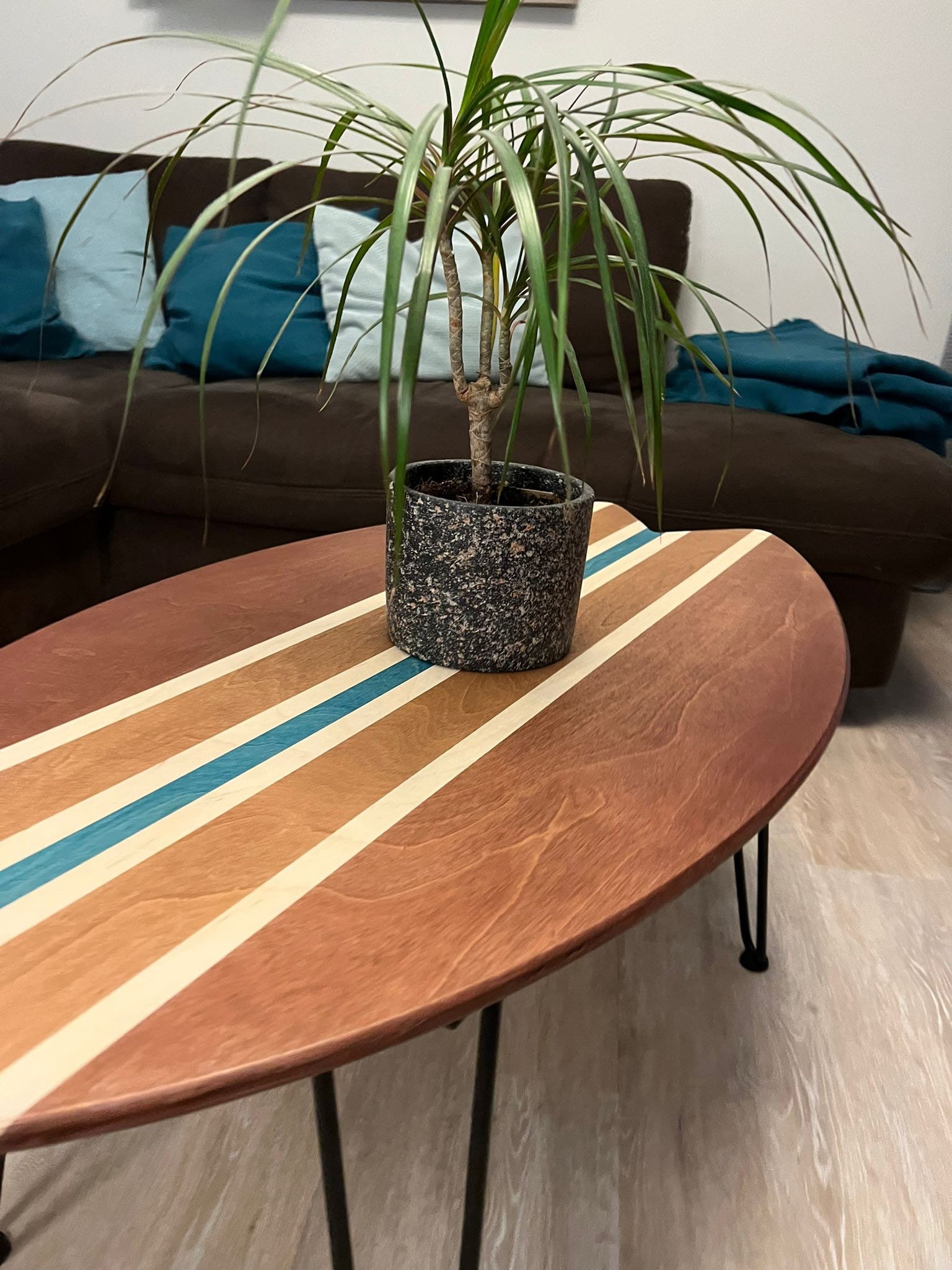 Balance Board Coffee Table, Surf Table, Coffee Table, Living Room Table, Board or Admire Your Board, Surfboard Table Woodybalance - Etsy Balance Board Coffee Table, Surf Table, Coffee Table, Living Room Table, Board or Admire Your Board, Surfboard Table Woodybalance - Etsy