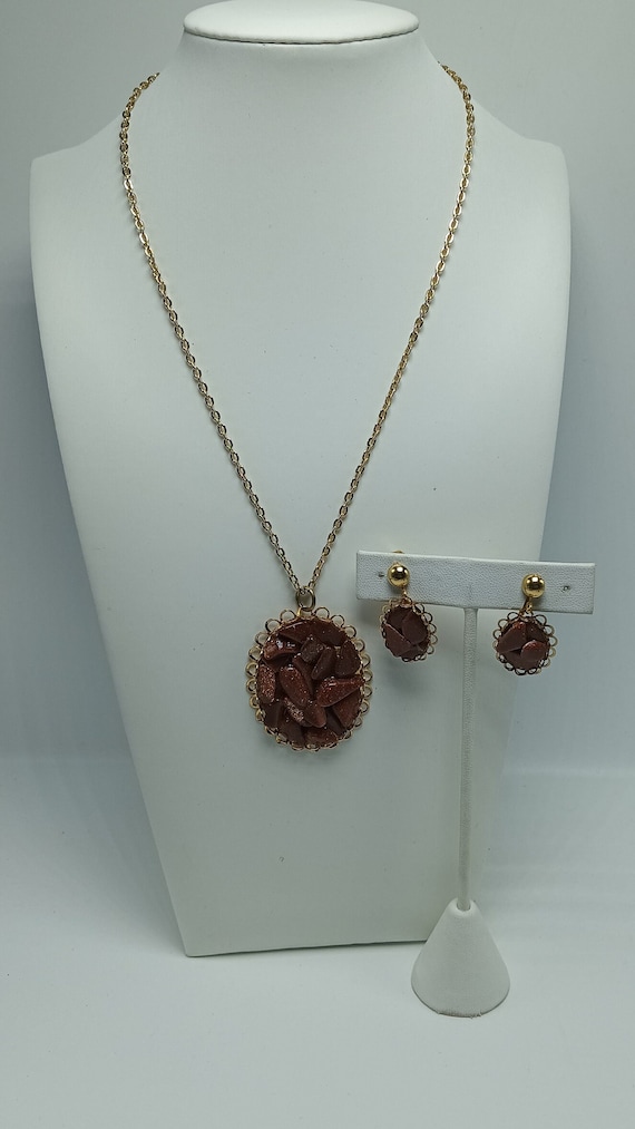 Vintage Mid Century Chunky Goldstone Matching Neck